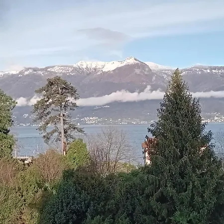 Lägenhet Lovely Studio With And Montains Views & Free Parking *