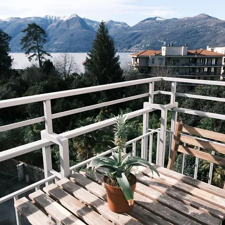 Lägenhet Lovely Studio With And Montains Views & Free Parking *